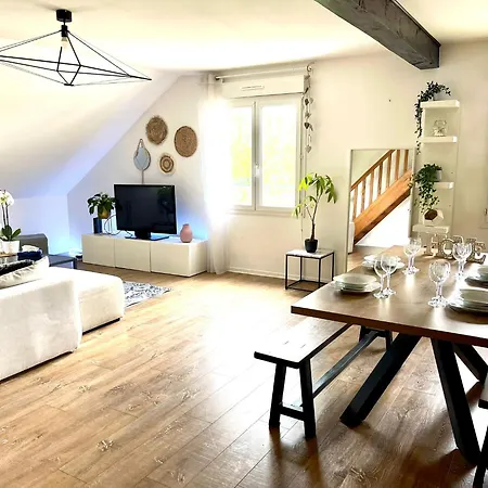 Appartement Spacieux Et Lumineux Ideal Couple Ou Petite Famille Apartman